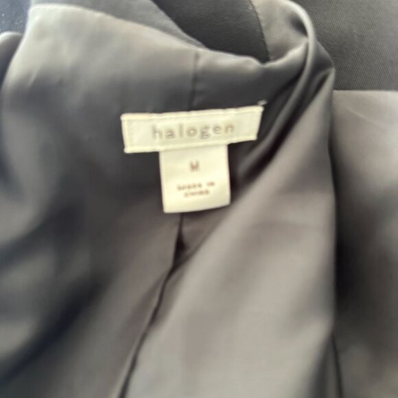 HALOGEN Black Office Three Button Blazer Size Medium - Picture 6 of 6
